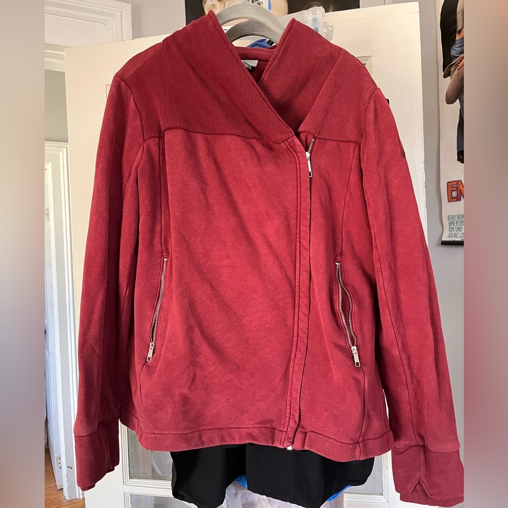 Bench  Red/burgundy sweater